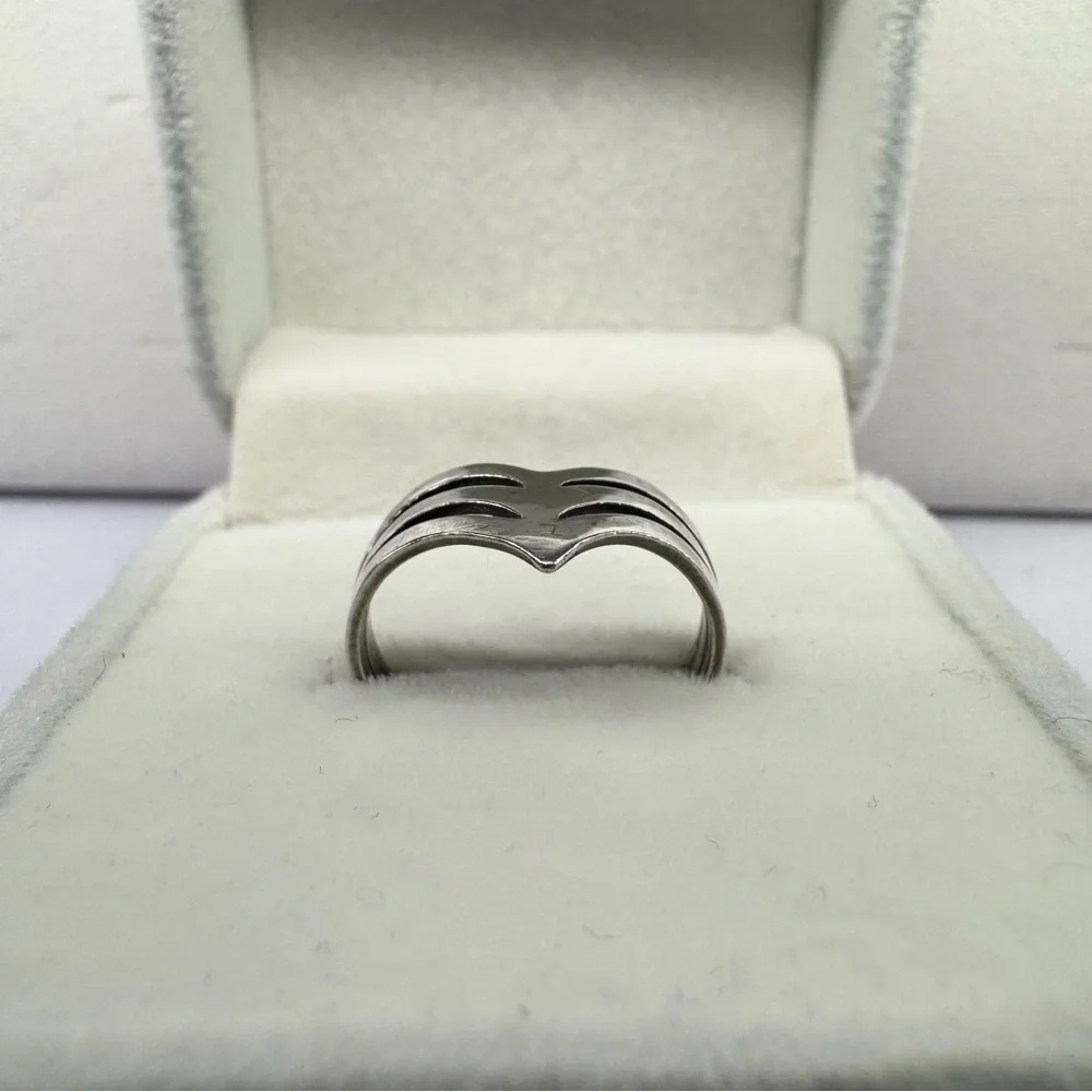 Triple Chevron 925 Sterling Silver Ring Band Size 5.25